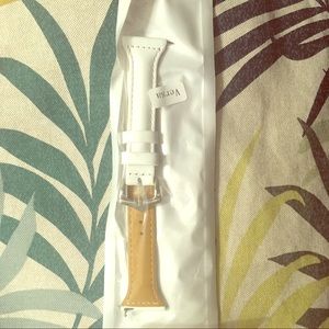 White leather Fitbit Versa band